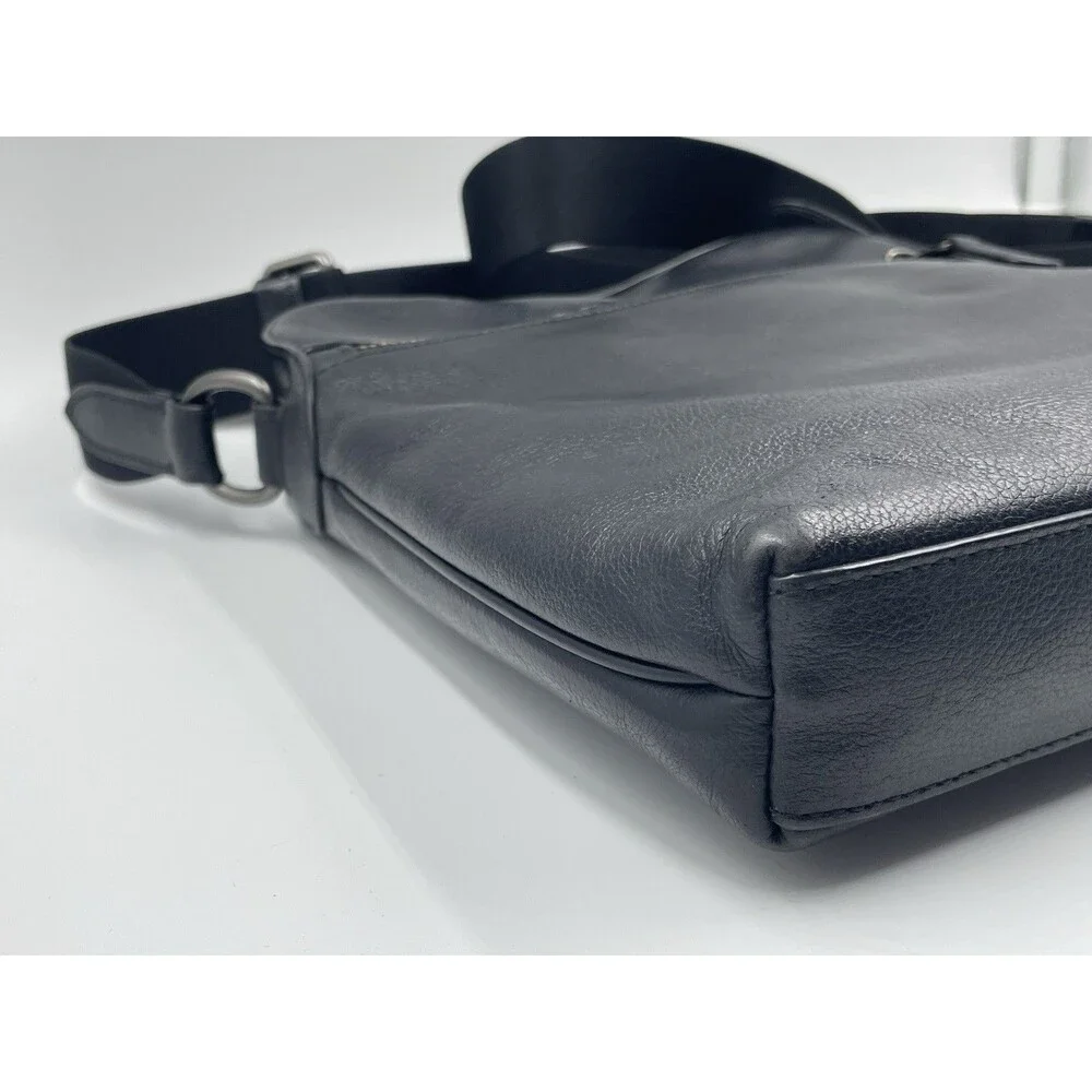 Coach Houston Flight Bag Black Smooth Leather Crossbody Messenger F68014 EUC!